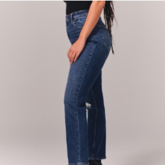 Ankle Straight Distressed Jeans - Picture 11 of 11